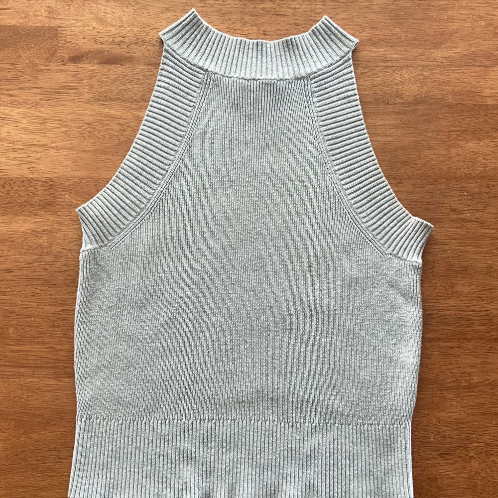 Sleveless tank top halter neck - stretchy thick and heavy knit